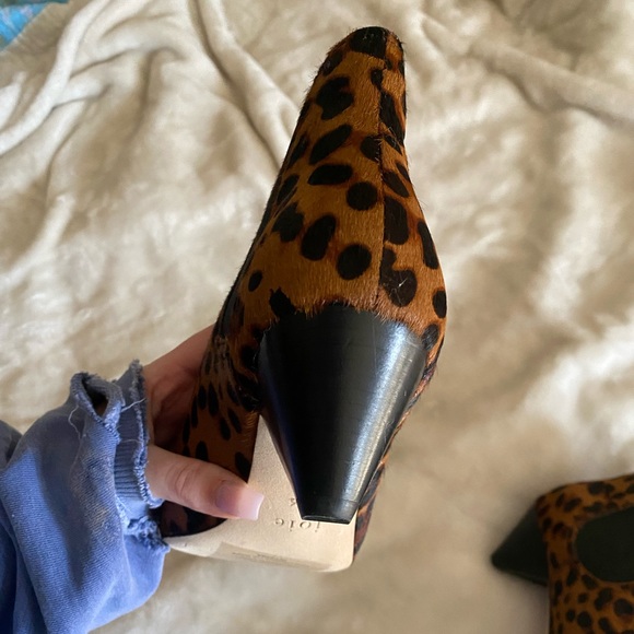 Joie Leopard Print Heel - Picture 4 of 6